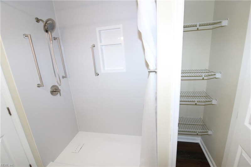 Photo 8 of 16 residential for sale in Newport News virginia