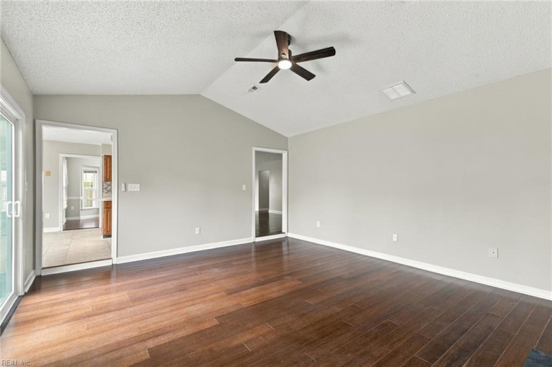 Photo 20 of 36 residential for sale in Hampton virginia