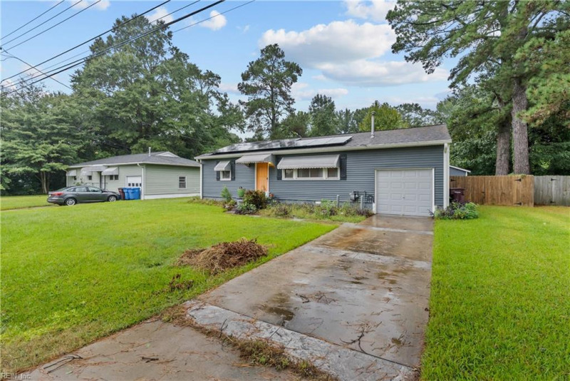 Photo 31 of 32 residential for sale in Chesapeake virginia