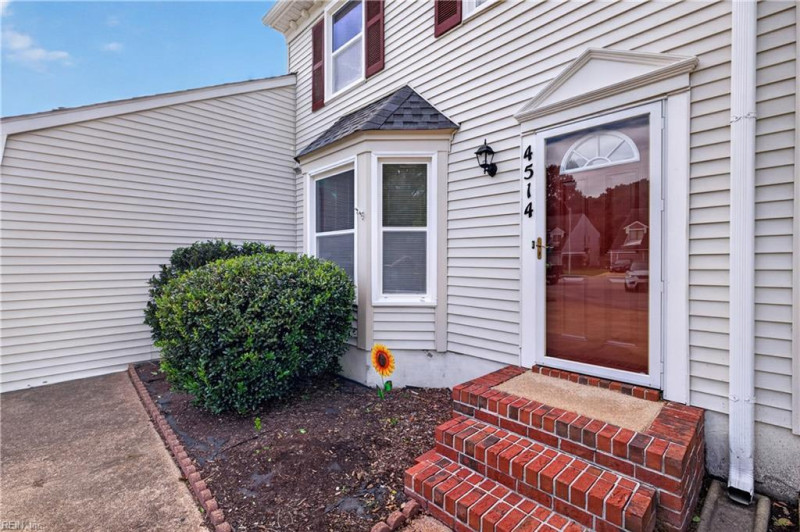 Photo 3 of 37 residential for sale in Virginia Beach virginia Photo 3 of 37 residential for sale in Virginia Beach virginia