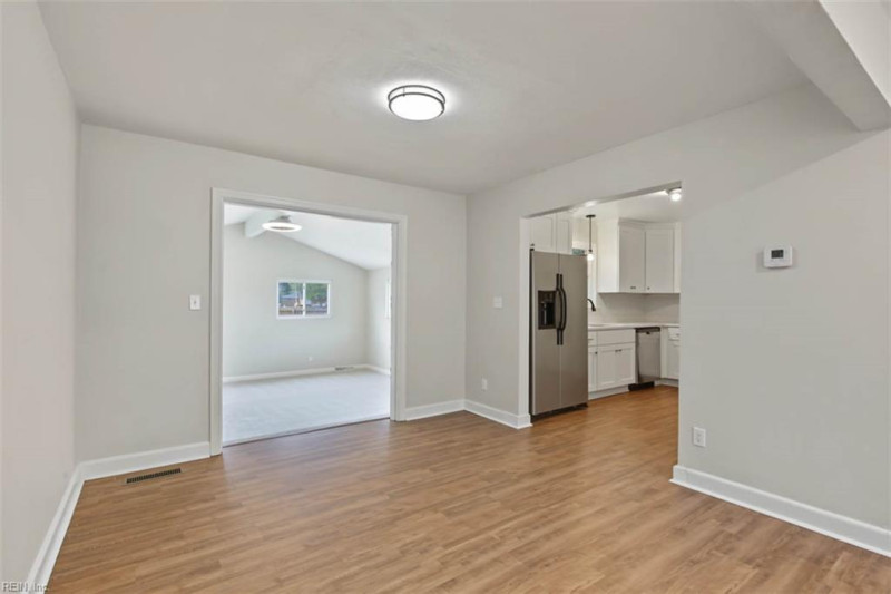 Photo 12 of 35 residential for sale in Norfolk virginia
