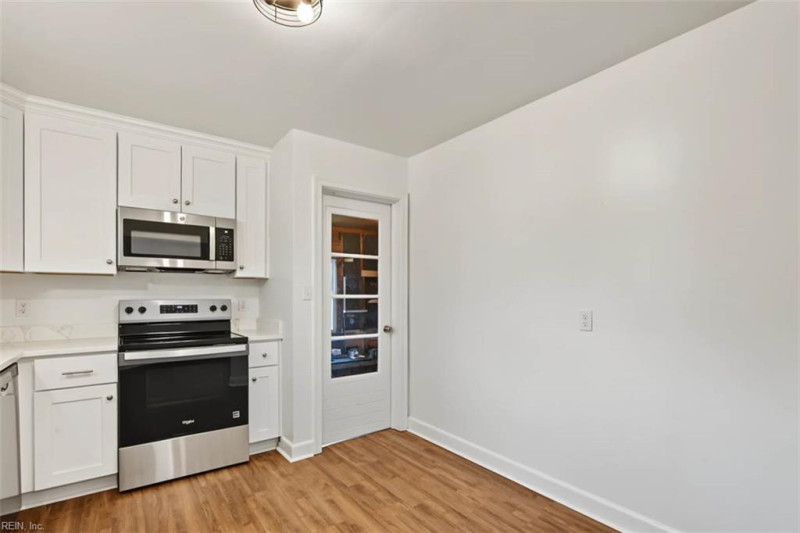 Photo 16 of 35 residential for sale in Norfolk virginia