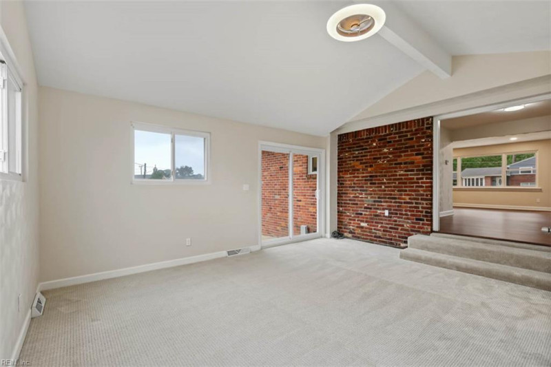 Photo 23 of 35 residential for sale in Norfolk virginia
