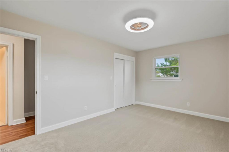 Photo 27 of 35 residential for sale in Norfolk virginia