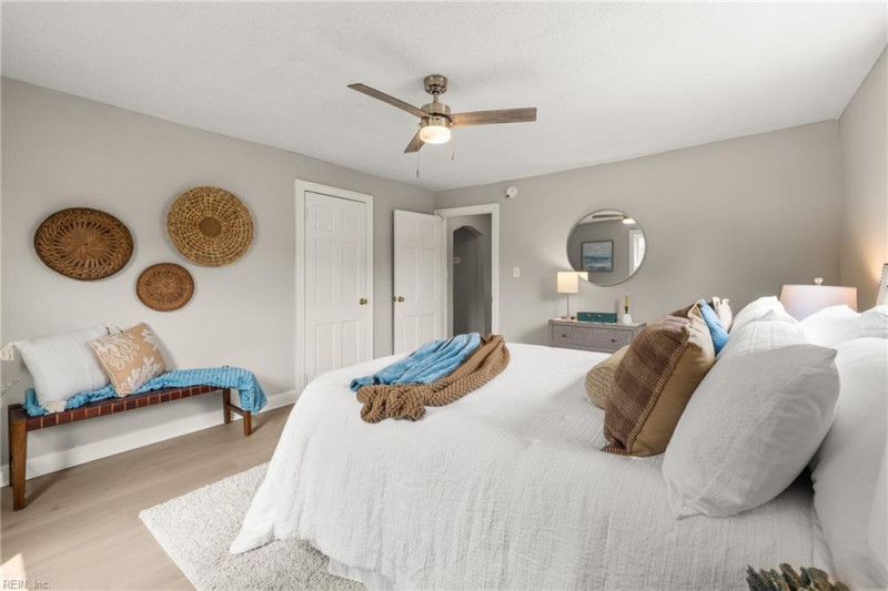 Photo 18 of 48 residential for sale in Norfolk virginia