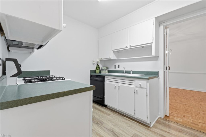 Photo 13 of 46 residential for sale in Norfolk virginia Photo 13 of 46 residential for sale in Norfolk virginia