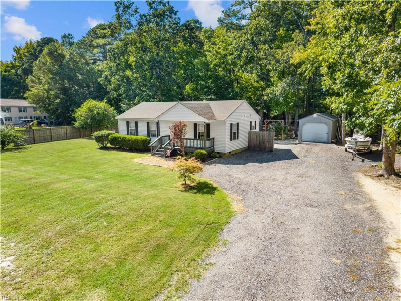 Photo 2 of 39 residential for sale in Gloucester County virginia