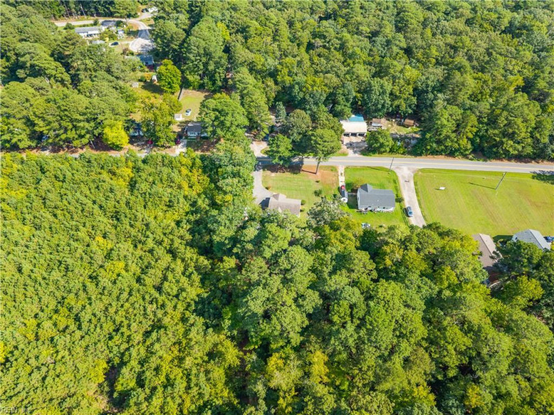 Photo 37 of 39 residential for sale in Gloucester County virginia