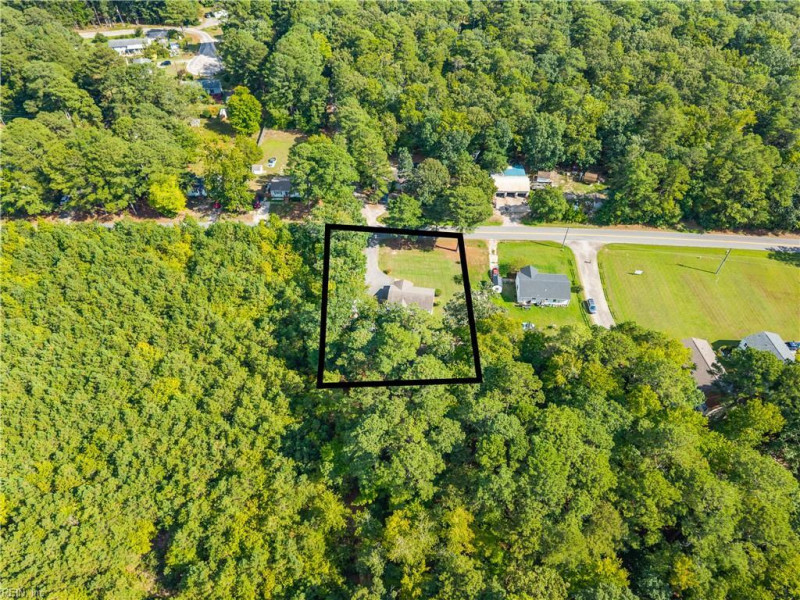 Photo 38 of 39 residential for sale in Gloucester County virginia