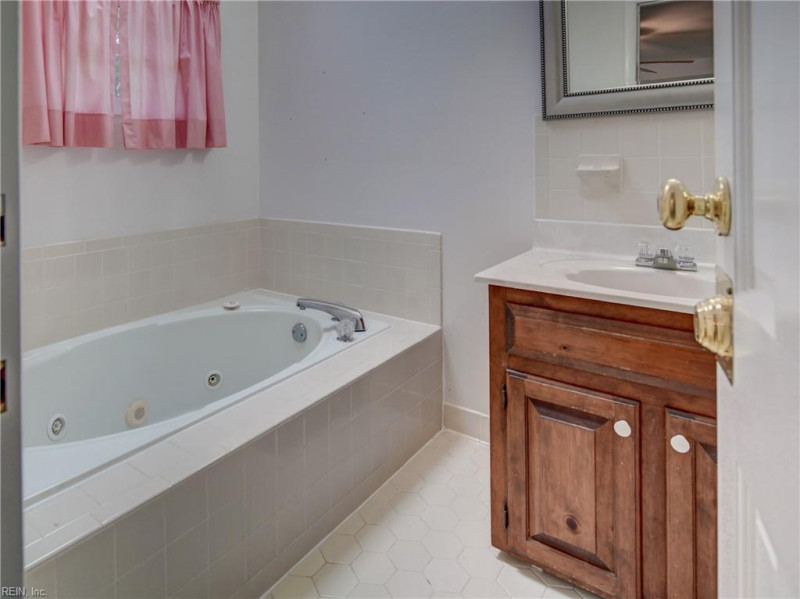 Photo 30 of 50 residential for sale in Chesapeake virginia