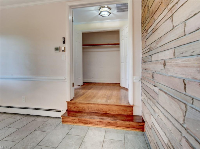 Photo 37 of 50 residential for sale in Chesapeake virginia