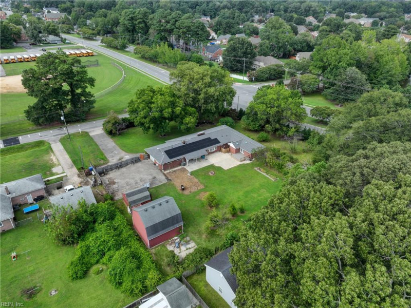 Photo 39 of 50 residential for sale in Chesapeake virginia