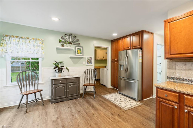Photo 21 of 46 residential for sale in Chesapeake virginia