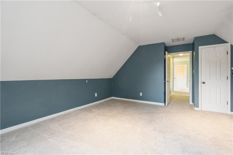 Photo 37 of 46 residential for sale in Chesapeake virginia
