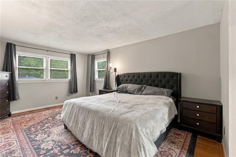 Photo 17 of 38 residential for sale in Virginia Beach virginia