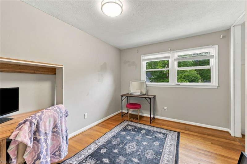 Photo 23 of 38 residential for sale in Virginia Beach virginia