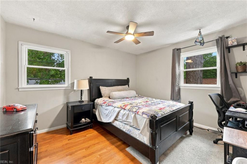 Photo 25 of 38 residential for sale in Virginia Beach virginia