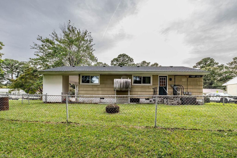 Photo 40 of 47 residential for sale in Portsmouth virginia