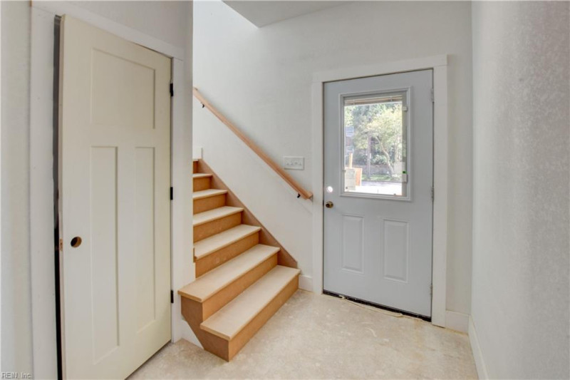 Photo 19 of 39 residential for sale in Norfolk virginia