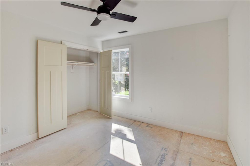 Photo 27 of 39 residential for sale in Norfolk virginia