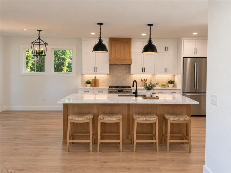 Photo 8 of 39 residential for sale in Norfolk virginia