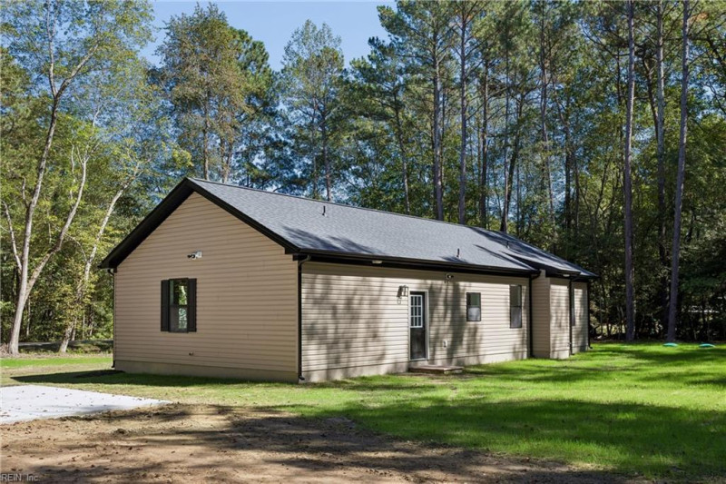 Photo 22 of 26 residential for sale in Surry County virginia