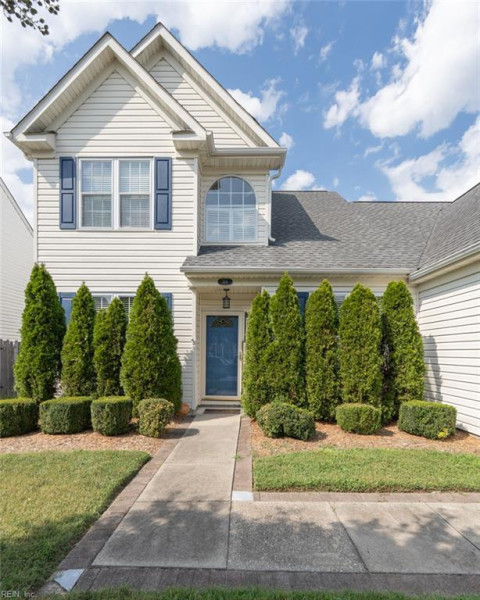 Photo 2 of 25 residential for sale in Chesapeake virginia