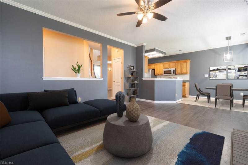 Photo 7 of 25 residential for sale in Chesapeake virginia
