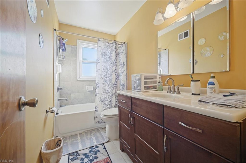Photo 33 of 43 residential for sale in Virginia Beach virginia