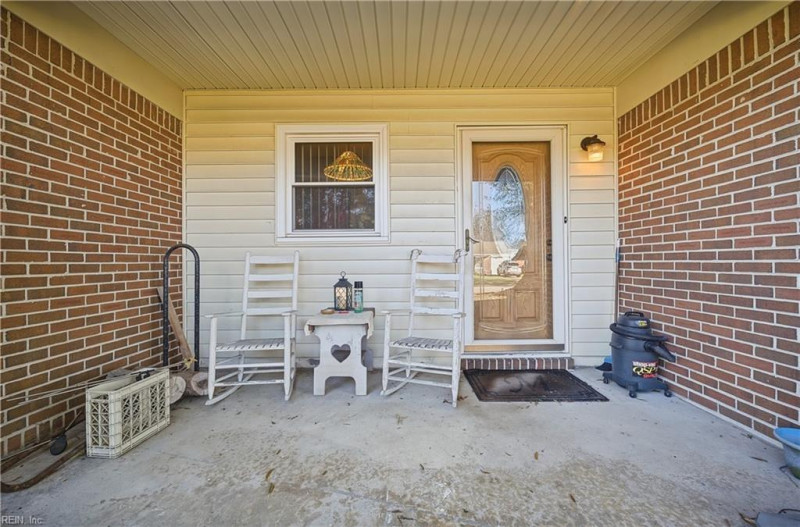 Photo 5 of 43 residential for sale in Virginia Beach virginia