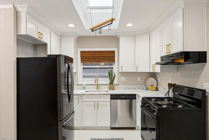 Photo 14 of 37 residential for sale in Norfolk virginia Photo 14 of 37 residential for sale in Norfolk virginia