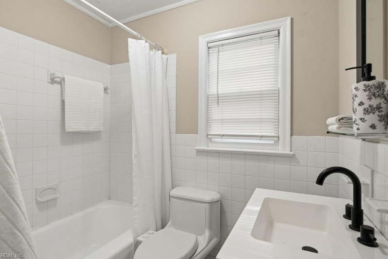 Photo 31 of 37 residential for sale in Norfolk virginia Photo 31 of 37 residential for sale in Norfolk virginia