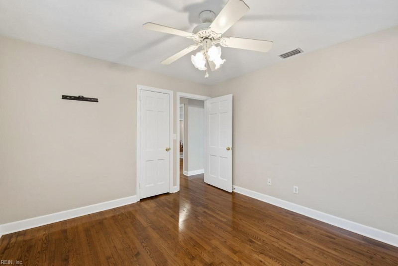 Photo 34 of 37 residential for sale in Norfolk virginia Photo 34 of 37 residential for sale in Norfolk virginia