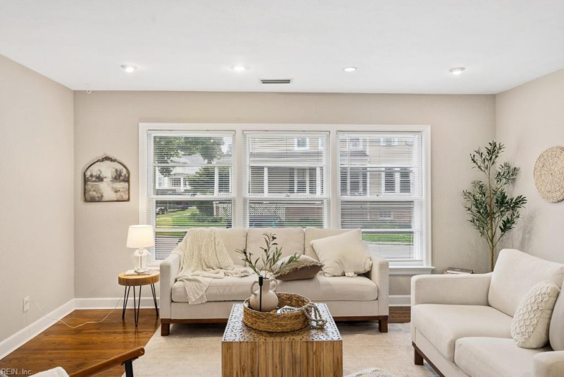 Photo 9 of 37 residential for sale in Norfolk virginia Photo 9 of 37 residential for sale in Norfolk virginia