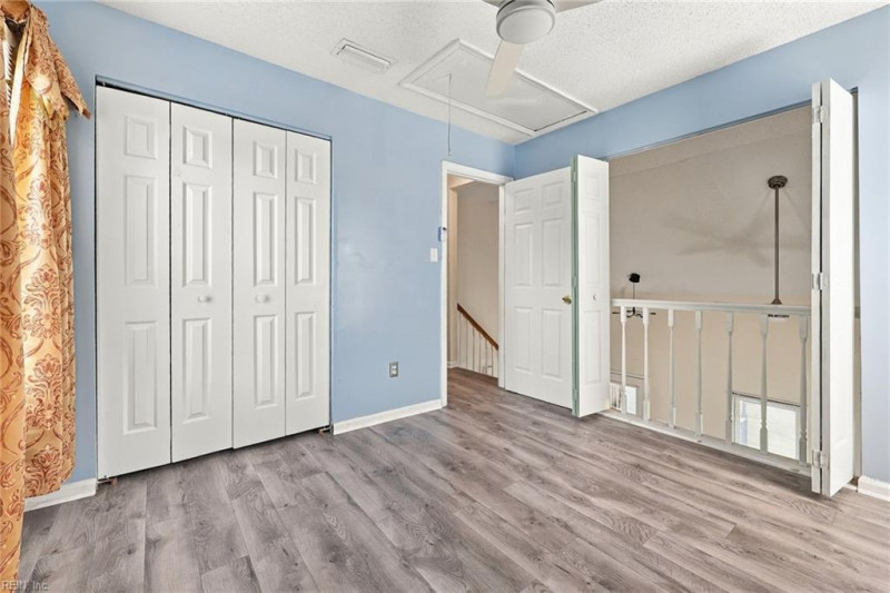 Photo 14 of 42 residential for sale in Virginia Beach virginia