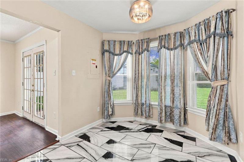 Photo 6 of 42 residential for sale in Virginia Beach virginia