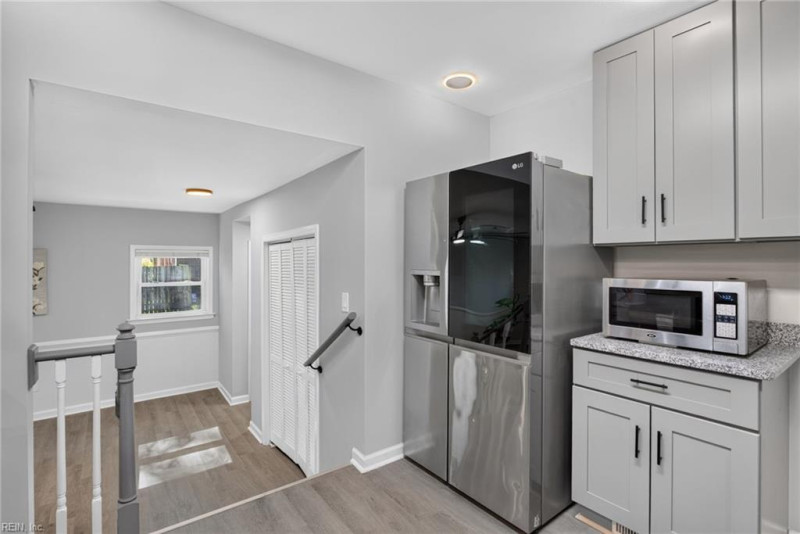Photo 14 of 31 residential for sale in Newport News virginia