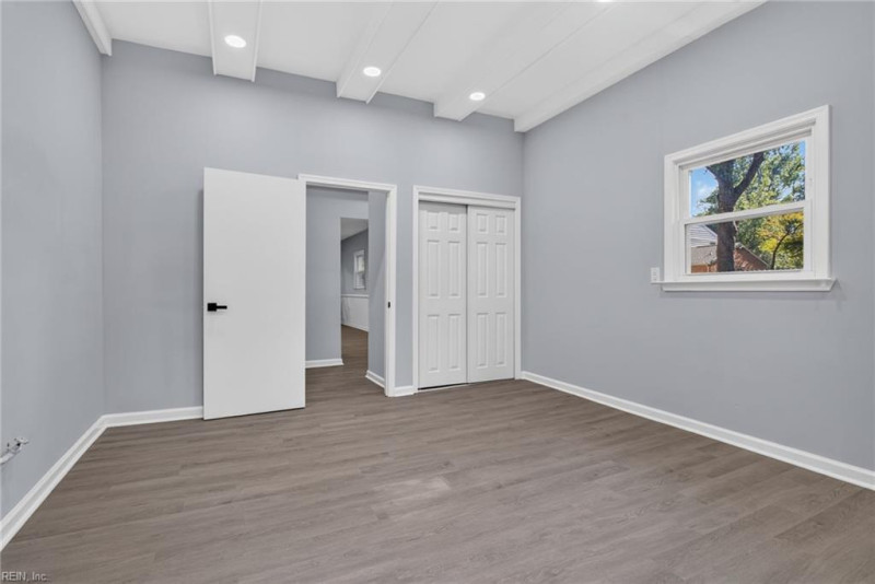 Photo 21 of 31 residential for sale in Newport News virginia