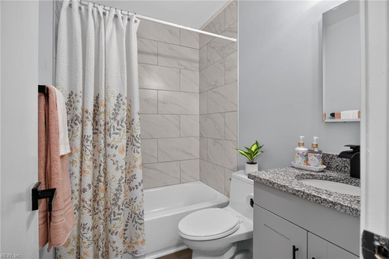 Photo 22 of 31 residential for sale in Newport News virginia