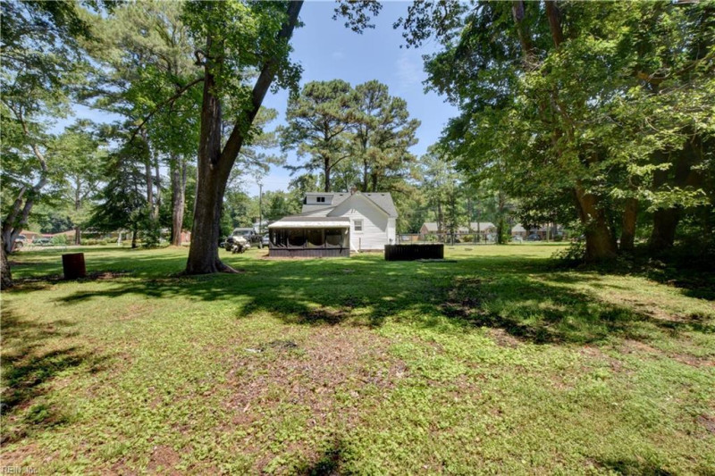 Photo 36 of 41 residential for sale in Chesapeake virginia Photo 36 of 41 residential for sale in Chesapeake virginia