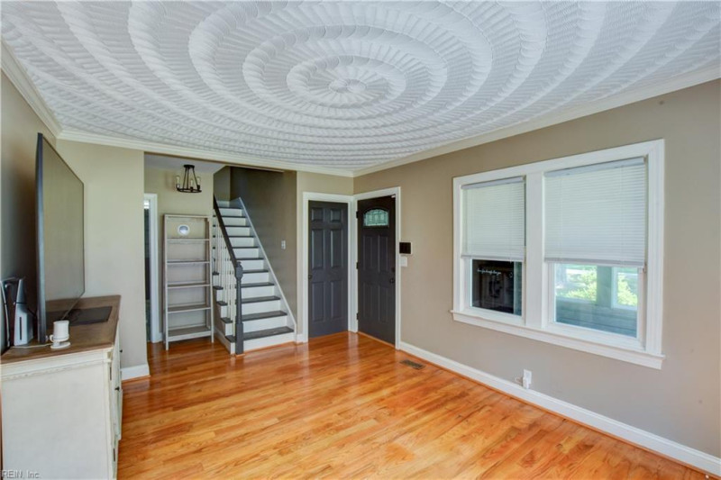 Photo 5 of 41 residential for sale in Chesapeake virginia Photo 5 of 41 residential for sale in Chesapeake virginia