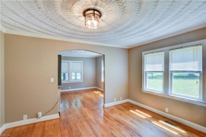 Photo 6 of 41 residential for sale in Chesapeake virginia Photo 6 of 41 residential for sale in Chesapeake virginia