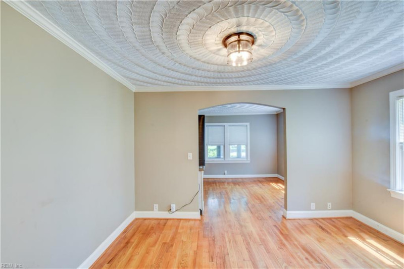 Photo 8 of 41 residential for sale in Chesapeake virginia Photo 8 of 41 residential for sale in Chesapeake virginia