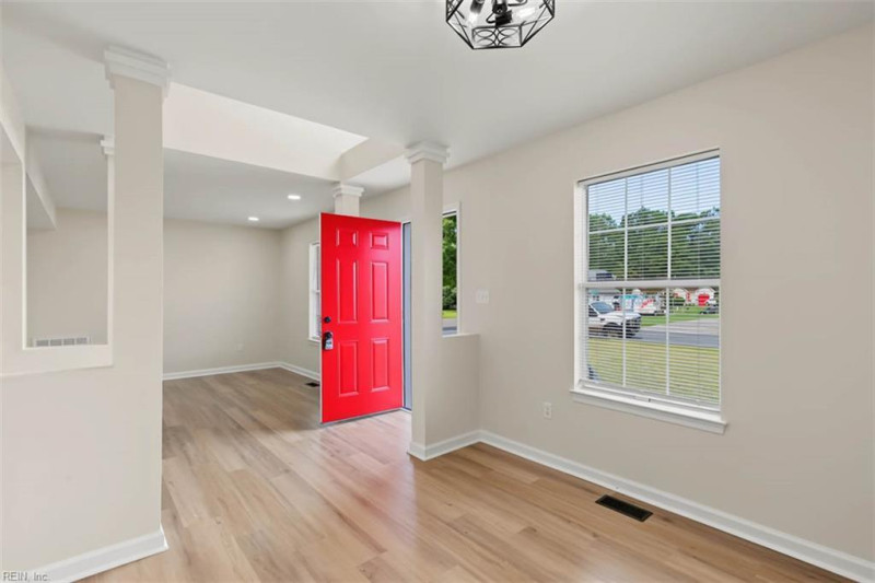 Photo 10 of 50 residential for sale in Newport News virginia Photo 10 of 50 residential for sale in Newport News virginia