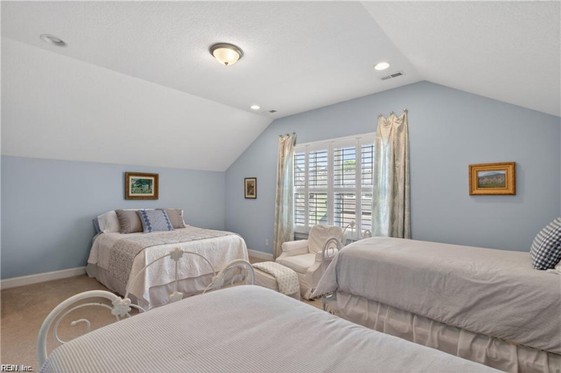 Photo 24 of 50 residential for sale in Suffolk virginia