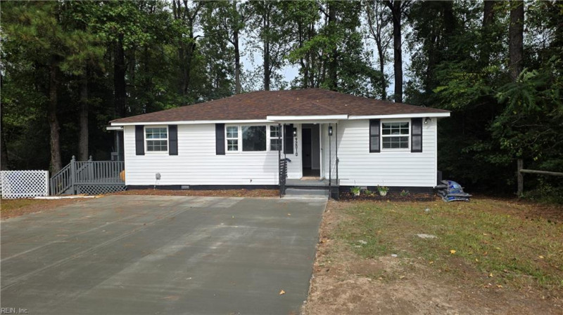 Photo 2 of 35 residential for sale in Suffolk virginia Photo 2 of 35 residential for sale in Suffolk virginia
