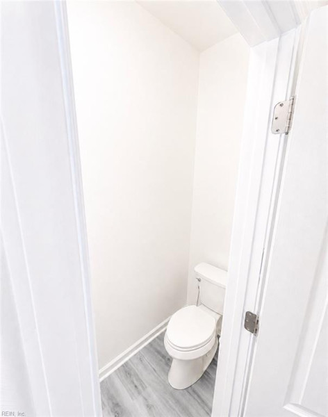 Photo 12 of 36 residential for sale in Hampton virginia