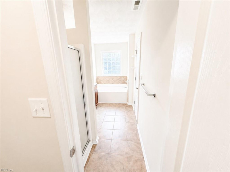 Photo 20 of 36 residential for sale in Hampton virginia