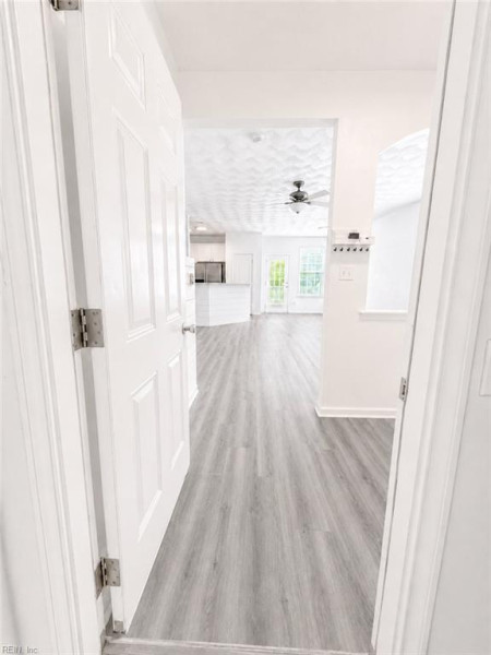 Photo 5 of 36 residential for sale in Hampton virginia