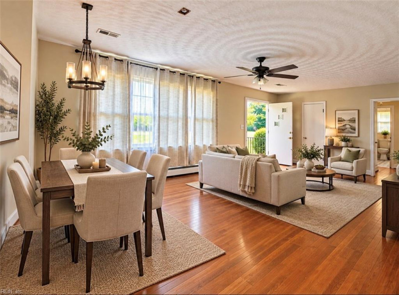 Photo 4 of 32 residential for sale in Chesapeake virginia